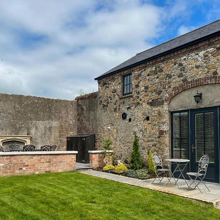 Converted Victorian Coach House With Hot Tub Stewartstown Eksteriør bilde