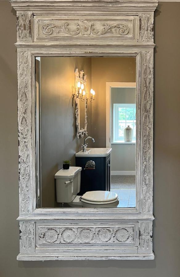 Converted Victorian Coach House With Hot Tub Stewartstown Eksteriør bilde