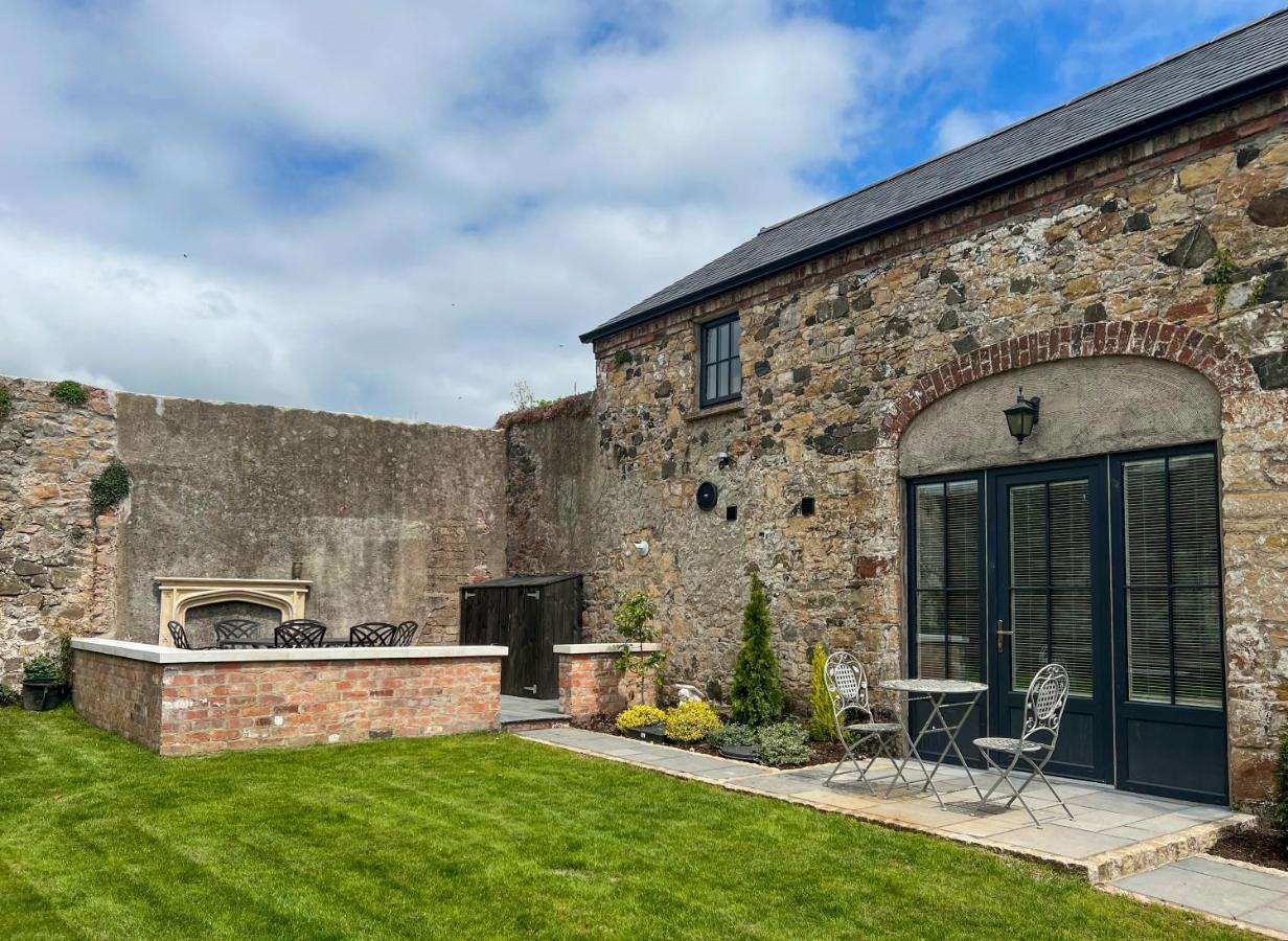 Converted Victorian Coach House With Hot Tub Stewartstown Eksteriør bilde